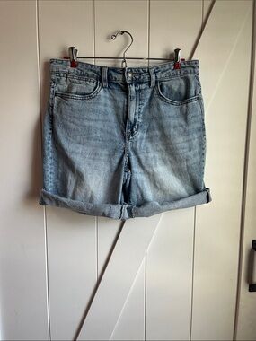 Wrangler Light Blue Rolled Cuff Denim Shorts